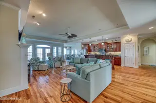 40 Sailview Drive, North Topsail Beach, NC 28460 – photo 16: Living Roon 3