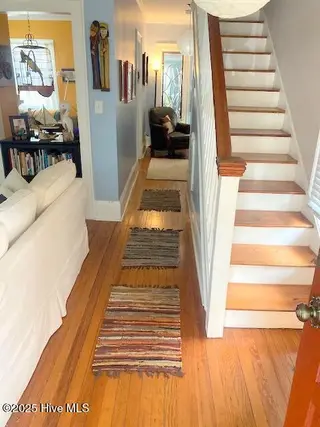 428 E 2nd Street, Washington, NC 27889 – photo 6: entry