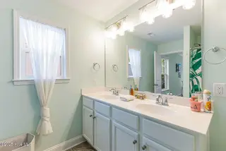 227 NE 38th Street, Oak Island, NC 28465 – photo 20: 3i7YEauA