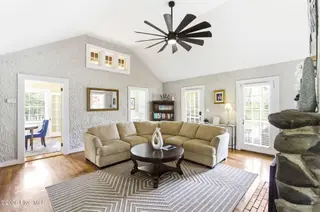 1905 Grace Street, Wilmington, NC 28405 – photo 10: 02living