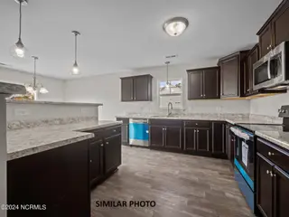 766 Aria Lane, Hubert, NC 28539 – photo 12: 22-web-or-mls-PB178056