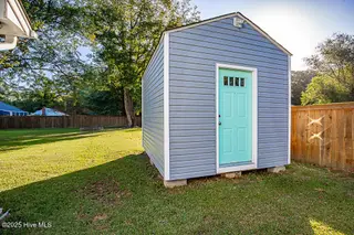 902 Mandarin Trail, Jacksonville, NC 28540 — 3-bedroom home in Mallard Creek, Jacksonville, NC, photo 15 of 16: Storage Shed