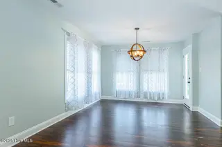 902 Mandarin Trail, Jacksonville, NC 28540 — 3-bedroom home in Mallard Creek, Jacksonville, NC, photo 6 of 16: Dining