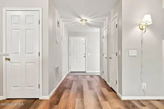 2209 Locksley Woods Drive G, Greenville, NC 27858 – photo 8: 17-web-or-mls-IMG_0005