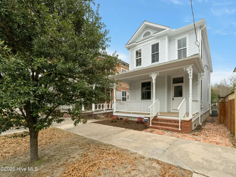 509 S 5th Avenue, Wilmington, NC 28401 – photo 1 of 42: 509 S. 5th Avenue