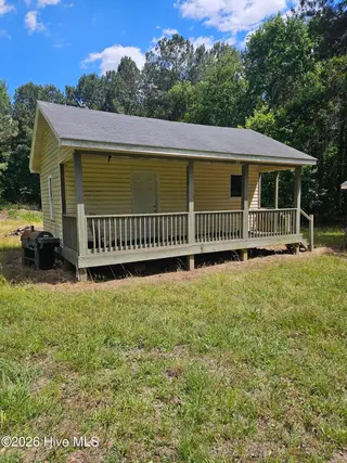 000 Madison Court, Bailey, NC 27807 – photo 3: Madison cabin