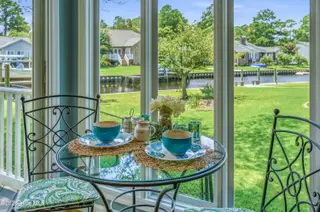 109 Commander Circle, New Bern, NC 28562 – photo 18: 109 commander Cir _ Interior-Exterior (3