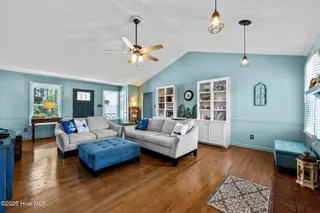 2007 Royal Pines Drive, New Bern, NC 28560 – photo 2: Living Room