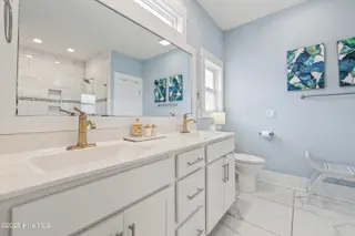 1225 Pinfish Lane, Carolina Beach, NC 28428 – photo 20: Primary bath second floor