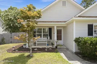 8667 Orchard Loop Road NE, Leland, NC 28451 — 3-bedroom home in Lanvale Trace, Leland, NC, photo 2 of 48