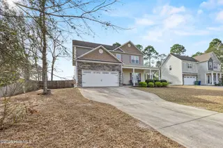 752 Chadwick Shores Drive, Sneads Ferry, NC 28460 – photo 3: 6_front exterior