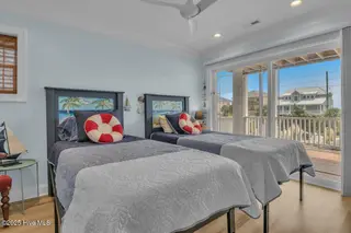 3713 Island Drive, North Topsail Beach, NC 28460 – photo 22: Twin room on 2nd level