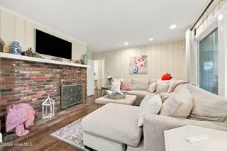1203 Greenbriar Road, Kinston, NC 28501 – photo 23: 23-web-or-mls-IMG_0011