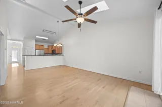 5341 Christian Drive, Wilmington, NC 28403 – photo 21: 19_living room