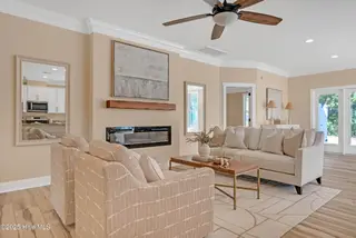 3506 E Oak Island Drive, Oak Island, NC 28465 – photo 14: 3506 E Oak Island Dr (14)