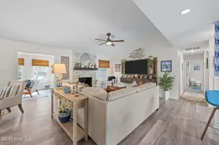1827 Caracara Drive, New Bern, NC 28560 – photo 7: 7-web-or-mls-DSC_0762