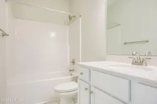 715 Jasmine Lane, Jacksonville, NC 28546 – photo 21: 715 Jasmine Ln - Interiors - Edited_18
