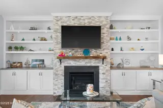 74 W Weatherbee Way, Hampstead, NC 28443 – photo 7: 74WeatherbeeWay-32