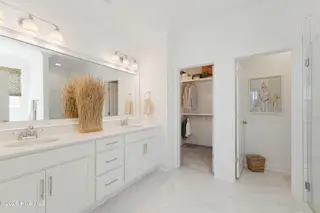 127 Windswept Lane, Beaufort, NC 28516 – photo 22: Primary ensuite