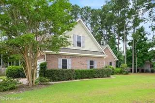 330 Crown Pointe Drive, Hampstead, NC 28443 – photo 4