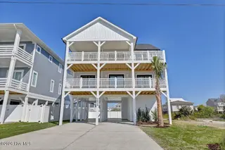 1213 N Shore Drive, Surf City, NC 28445 – photo 2: 001_6g8a2640_743