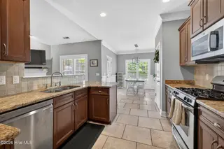 549 Montego Court, Wilmington, NC 28411 – photo 15: 549MontegoCourt-24