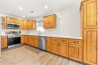 128 Danielle Drive, Elizabeth City, NC 27909 – photo 13: Kitchen