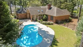 665 Donald Ross Drive, Pinehurst, NC 28374 – photo 7: 7-web-or-mls-DJI_20250829115602_0821_D