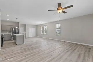 218 Spring Drive, Jacksonville, NC 28540 – photo 5: 06 (7)