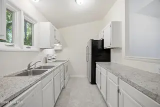 118 Fletcher Place, Greenville, NC 27858 – photo 8: 20-print-bls_0017