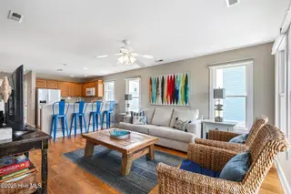 1617 Mackerel Lane Apt B, Carolina Beach, NC 28428 – photo 5: IMG_3268