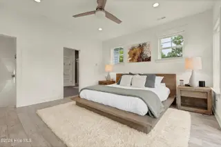 346 Shore Point Drive, Wilmington, NC 28411 — 3-bedroom home in Bayshore Estates, Wilmington, NC, photo 15 of 50: 015_img_0677_218