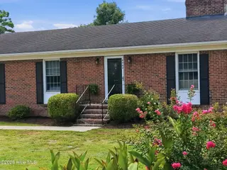6762 River Road, Washington, NC 27889 — 3-bedroom home in Country Club Hills, Washington, NC, photo 19 of 55: 7-web-or-mls-DJI_20260819120540_0016_D