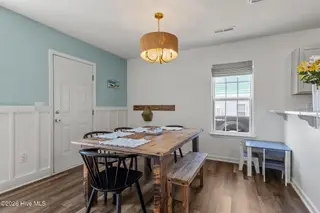 231 Hickory Shores Drive, Newport, NC 28570 – photo 18: Dining room