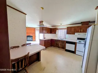 3120 Mobleys Bridge Road, Grimesland, NC 27837 – photo 3: Kitchen