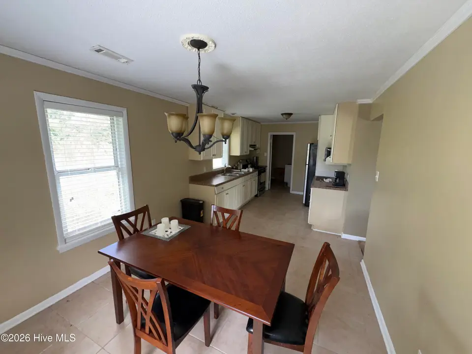 2903 Cooper Court, Wilmington, NC 28405 – photo 1 of 12: Dining