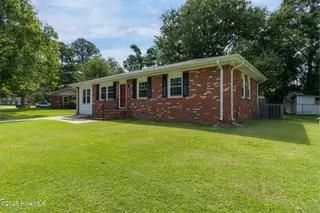 314 Cardinal Road, Jacksonville, NC 28546 – photo 5: 314 Cardinal-4