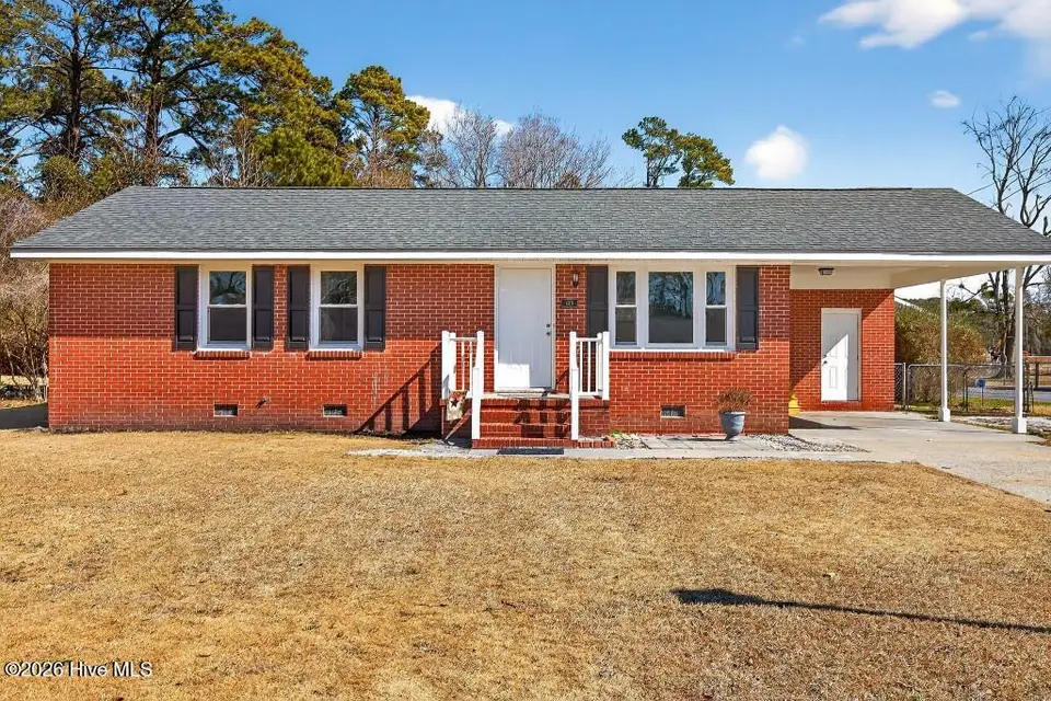 618 Lee Drive, Havelock, NC 28532 – photo 1 of 21: IMG_2194