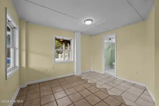1027 S Shore Drive, Surf City, NC 28445 – photo 8: 7-web-or-mls-_RAD7993