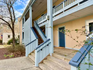 1310 Harbourside Drive, New Bern, NC 28560 – photo 2: 1309/1310 Harbourside Dr.