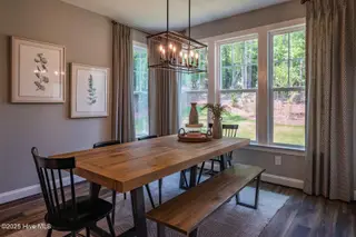 374 Glade Drive, Aberdeen, NC 28315 – photo 10: 12_Breakfast Nook (Large)