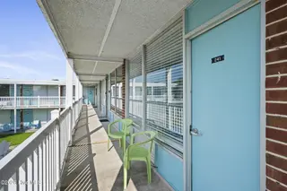 1918 W Fort Macon Road 241, Atlantic Beach, NC 28512 – photo 20: 17-web-or-mls-1-BogueShores-U241-8-21-26
