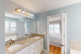 4316 Island Drive, North Topsail Beach, NC 28460 – photo 23: 4316 Island Drive - Interior - Edited_12
