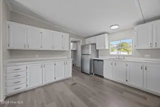530 Jonathan Place, Greenville, NC 27834 – photo 12: 39-web-or-mls-IMG_4996