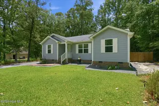 311 Moss Pink Drive, Vass, NC 28394 – photo 3: 06-6_311 Moss Pink Dr, Vass, NC, 28394_L