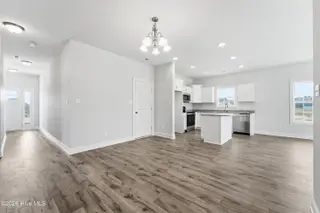 128 Sanctuary Street, Jacksonville, NC 28546 – photo 4: DSC02828
