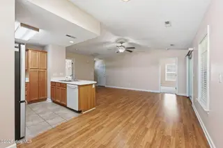 3907 Elizabeth Avenue, New Bern, NC 28562 – photo 9: 9-web-or-mls-0C0A5334