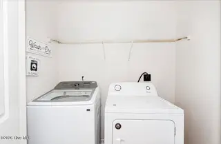 811 Sugar Creek Road, Rocky Mount, NC 27804 – photo 13: Laundry