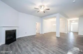 192 Seashore Street, Grimesland, NC 27837 – photo 11: Living/Dining Room