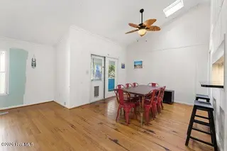 2902 Canal Cove Road, Lake Waccamaw, NC 28450 – photo 10: m_9_501a2725